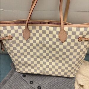 Louis Vuitton Shoulder Bag